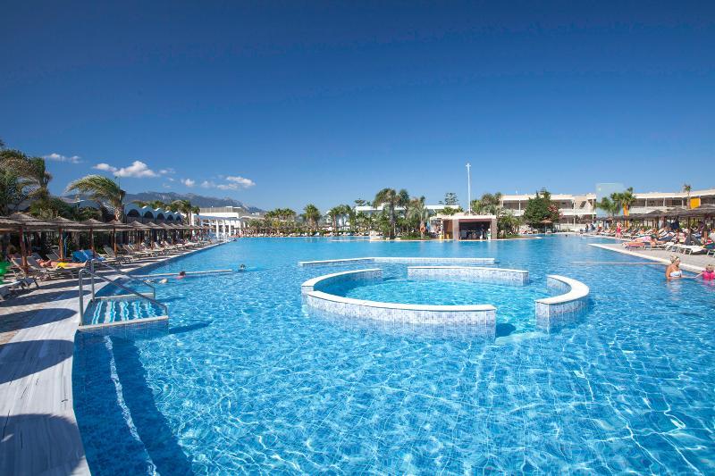 Blue Lagoon Resort Koszalin Eksteriør bilde